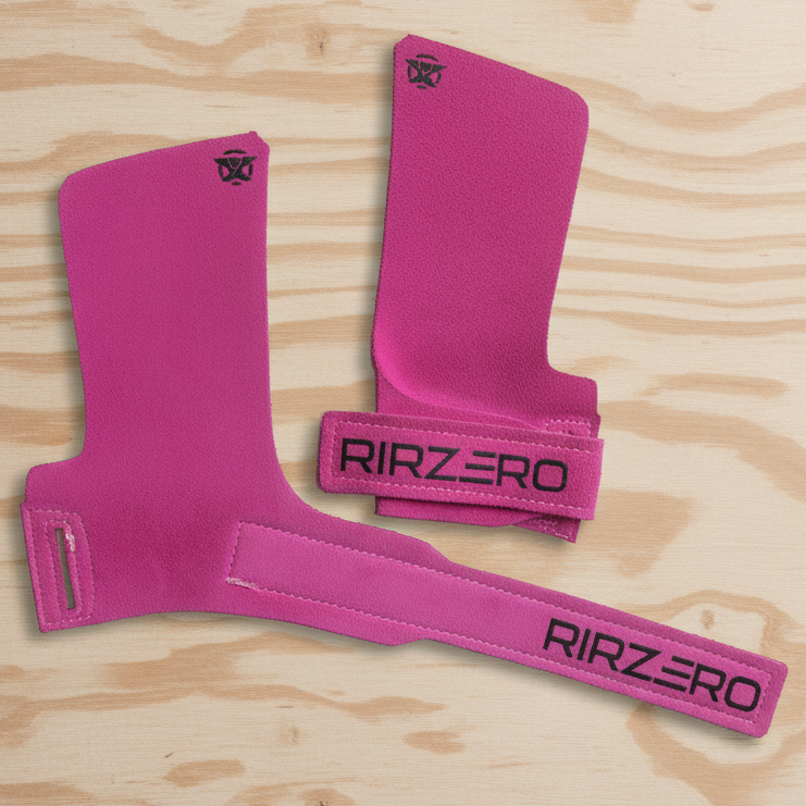 Calleras RIRZERO rosas con fondo de madera